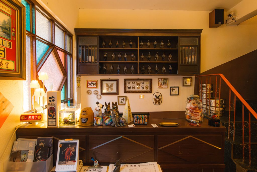 高雄 萬.吧 ONE.Bar